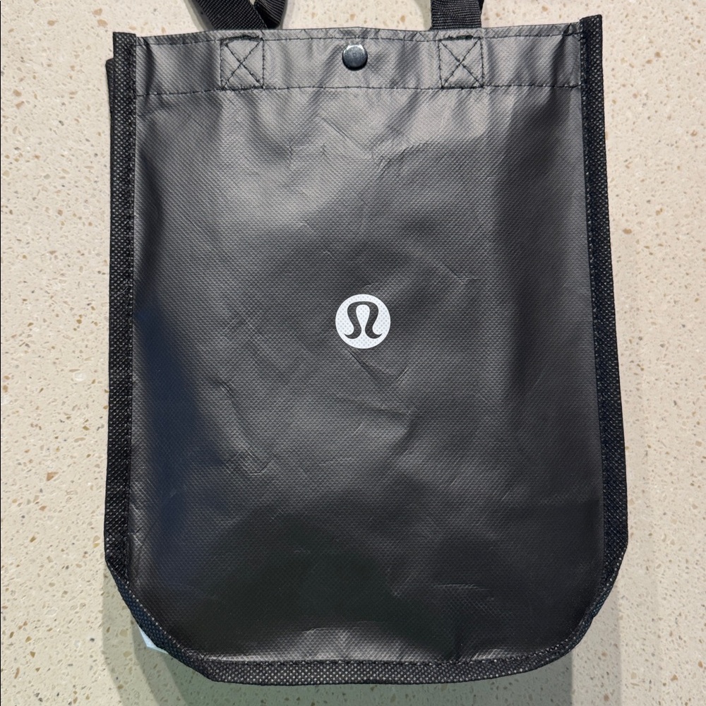 Lululemon small shopping tote - free with $55 purchase - Bundle Offer